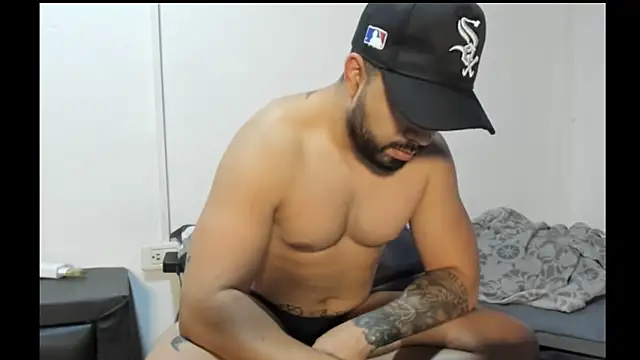 mikeblaree online show from 10-20-25, 02:28