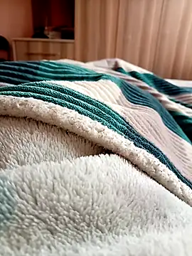 Snapshot of Cumboy2567 chatting on 09-24-25, 10:18 Cumboy2567 online show from 09-24-25, 10:18