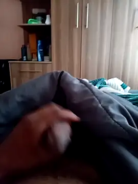 Snapshot of Cumboy2567 chatting on 12-01-25, 04:06 Cumboy2567 online show from 12-01-25, 04:06