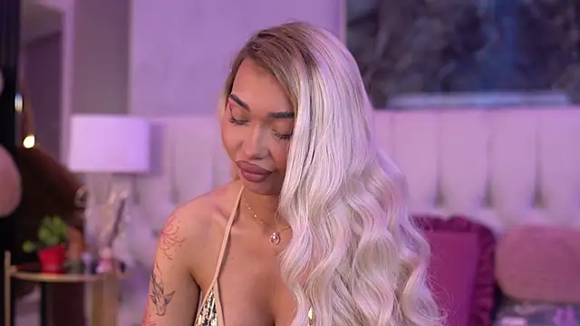 SashaFerrera online show from 09-16-25, 06:20