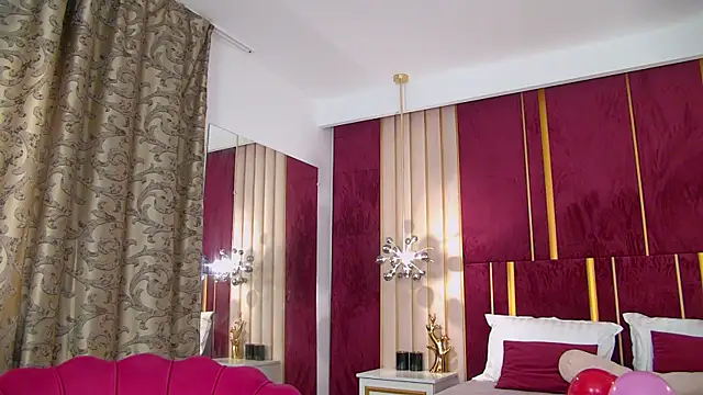 ChloeSins  online show from 03-13-25, 08:37