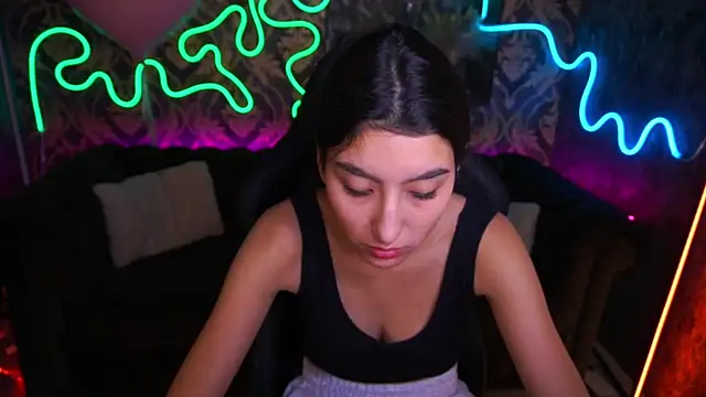 CharmMocco online show from 02-17-25, 10:18