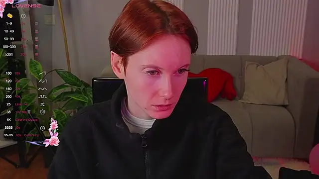 Snapshot of JoYung chatting on 09-22-25, 04:14 JoYung online show from 09-22-25, 04:14