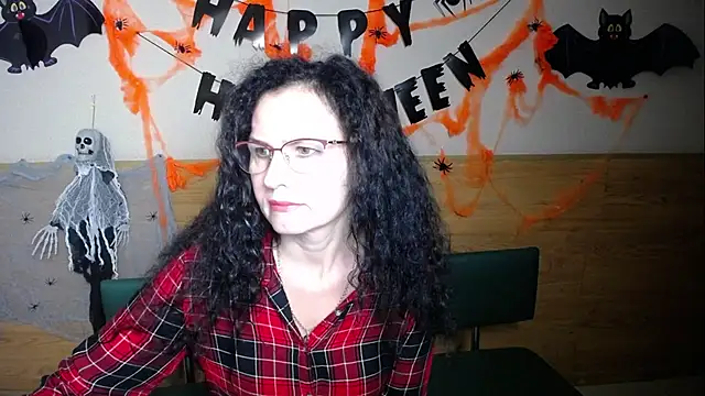 Miroslava Happi online show from 10-30-25, 06:15