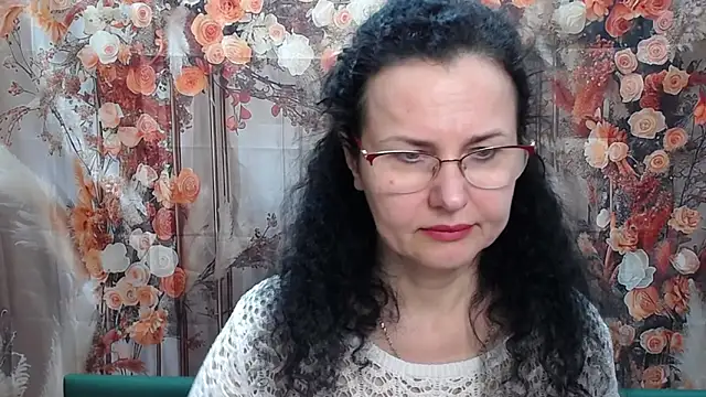 Miroslava Happi online show from 04-23-26, 05:52