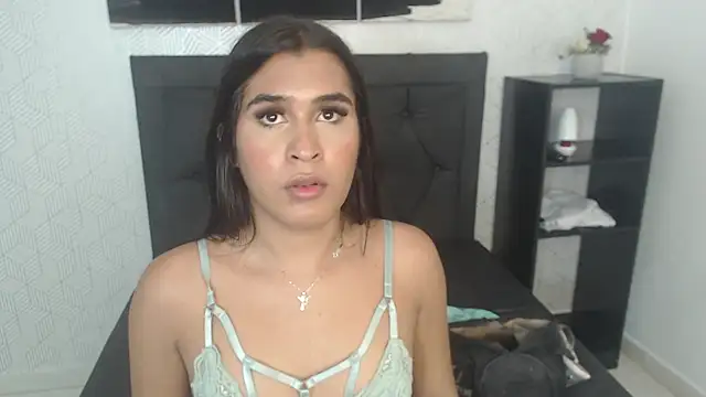 Snapshot of Selena_fox7 chatting on 03-15-25, 05:08 Selena fox7 online show from 03-15-25, 05:08
