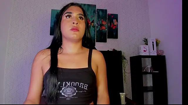 Snapshot of Selena_fox7 chatting on 09-10-25, 04:45 Selena fox7 online show from 09-10-25, 04:45