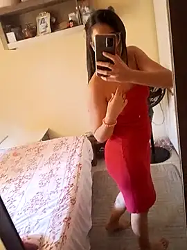 JuliaSalvaa online show from 02-14-25, 06:29