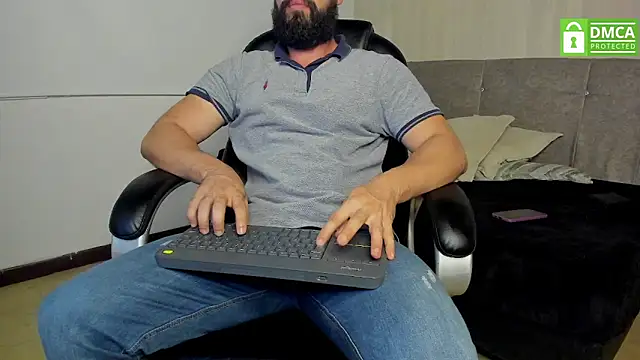 Luke Diaz7 online show from 09-21-25, 04:03