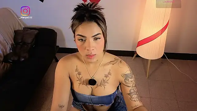 Snapshot of Maryybellax chatting on 02-21-26, 11:17 Maryybellax online show from 02-21-26, 11:17