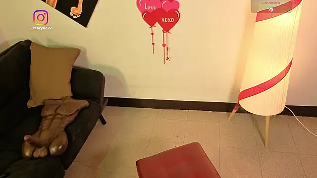 Snapshot of Maryybellax chatting on 03-05-26, 01:56 Maryybellax online show from 03-05-26, 01:56