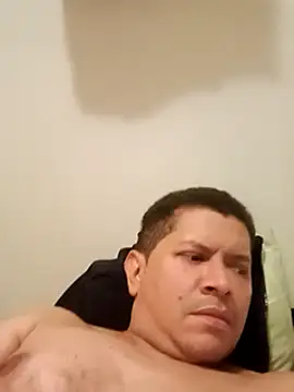 Snapshot of machoactivo1 chatting on 02-13-25, 09:09 machoactivo1 online show from 02-13-25, 09:09