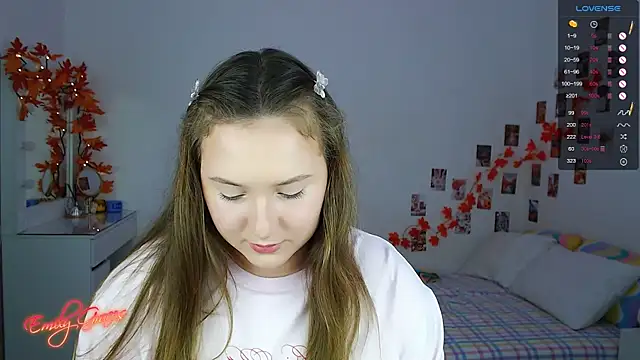 EmilyxxGraces online show from 11-17-25, 01:44