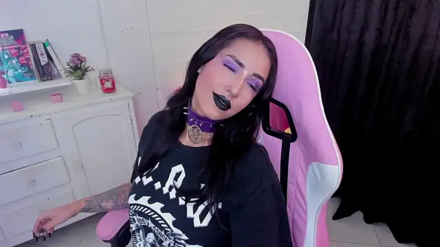 Nyx Blackmoon online show from 10-06-25, 01:30