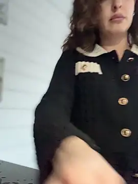 MollyBer online show from 04-10-26, 04:55