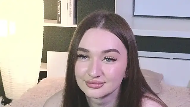 Snapshot of FeliceAldridge chatting on 02-16-25, 12:19 FeliceAldridge online show from 02-16-25, 12:19