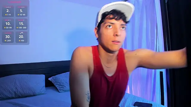  JacobMiller   online show from 11-11-25, 09:37