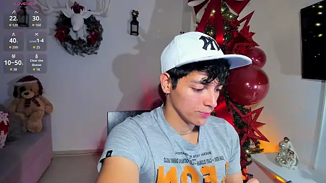  JacobMiller   online show from 11-28-25, 05:32