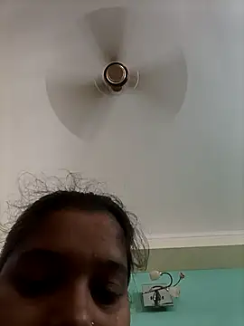 Snapshot of sonuchoudhury chatting on 09-24-25, 07:01 sonuchoudhury online show from 09-24-25, 07:01