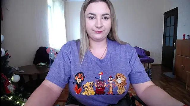 Snapshot of YourSwetiwGirl chatting on 01-09-26, 11:13 YourSwetiwGirl online show from 01-09-26, 11:13