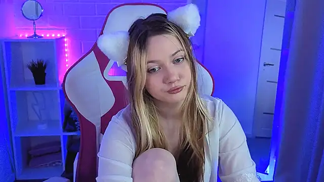 SweetieAngela online show from 12-02-25, 01:39