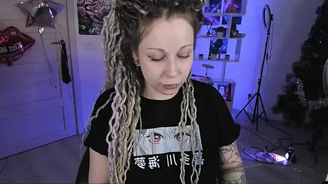 HoneySallyMoore online show from 12-04-25, 02:10