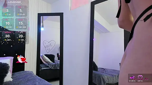 nicky angel1 online show from 04-07-26, 06:41