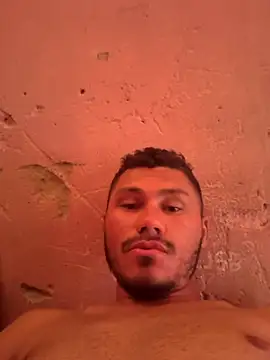 Snapshot of DamAlves49 chatting on 11-14-25, 01:43 DamAlves49 online show from 11-14-25, 01:43