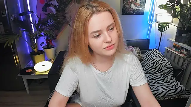 Alexa Pirs online show from 12-04-25, 09:12