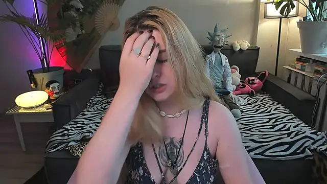 Snapshot of Alexa_Pirs chatting on 07-05-26, 02:46 Alexa Pirs online show from 07-05-26, 02:46
