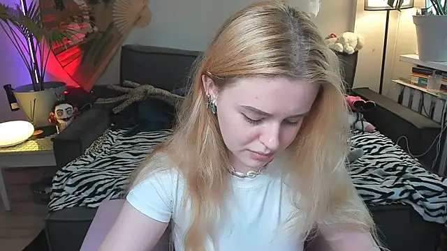Snapshot of Alexa_Pirs chatting on 07-30-26, 03:00 Alexa Pirs online show from 07-30-26, 03:00
