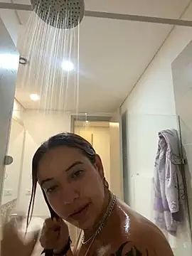 Snapshot of Scarlett-LS chatting on 02-19-25, 03:39 Scarlett-LS online show from 02-19-25, 03:39