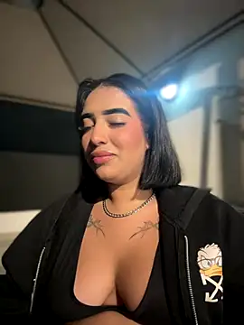 Snapshot of Scarlett-LS chatting on 09-18-25, 01:40 Scarlett-LS online show from 09-18-25, 01:40