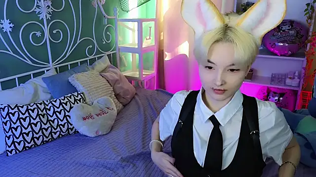 Akemi Sora  online show from 03-19-25, 10:11