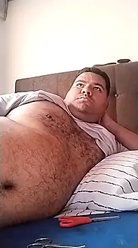 Snapshot of oscarshow24 chatting on 02-22-25, 07:58 oscarshow24 online show from 02-22-25, 07:58