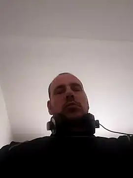 jarous32- online show from 02-15-25, 02:11