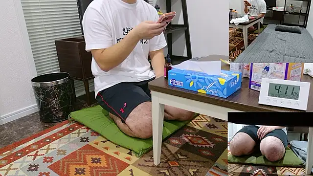 Snapshot of YARASERO-kun chatting on 10-09-25, 07:12 YARASERO-kun online show from 10-09-25, 07:12