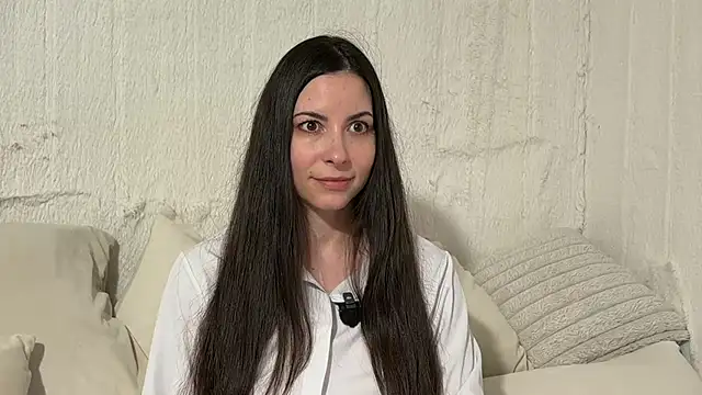 SandraSchon online show from 04-23-26, 06:43