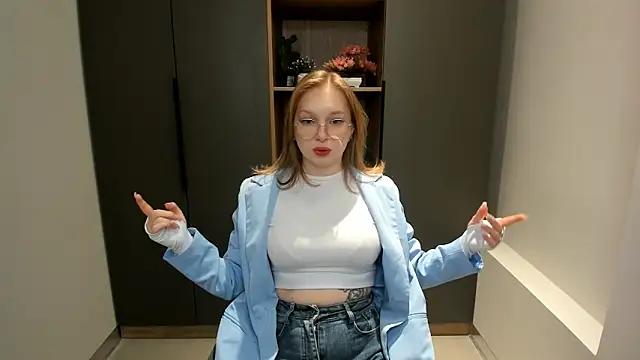 EdlaHames online show from 02-16-25, 08:10