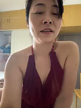 Snapshot of jinj-a chatting on 03-13-25, 05:00 jinj-a online show from 03-13-25, 05:00