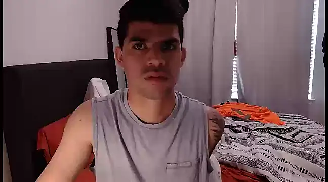 Snapshot of lancebrek chatting on 02-10-25, 03:53 lancebrek online show from 02-10-25, 03:53