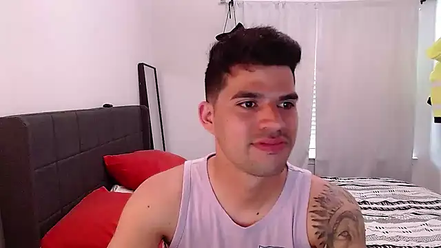 Snapshot of lancebrek chatting on 02-24-25, 07:41 lancebrek online show from 02-24-25, 07:41