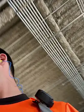 Snapshot of lancebrek chatting on 03-16-25, 04:56 lancebrek online show from 03-16-25, 04:56