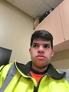 Snapshot of lancebrek chatting on 03-22-25, 10:06 lancebrek online show from 03-22-25, 10:06