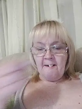 Violet5364 online show from 12-03-25, 08:29