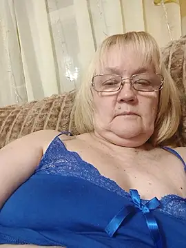 Snapshot of Violet5364 chatting on 01-11-26, 09:09 Violet5364 online show from 01-11-26, 09:09