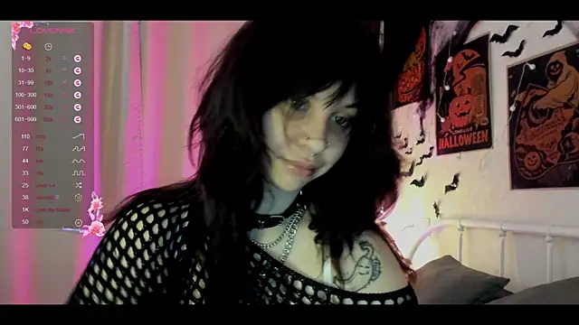 Snapshot of marynixoxo chatting on 11-03-25, 08:04 marynixoxo online show from 11-03-25, 08:04