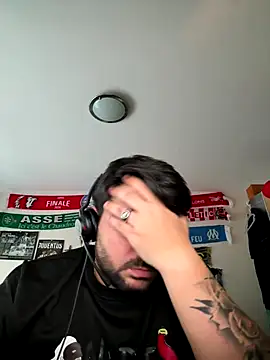 Sex-10-10 online show from 11-19-25, 01:33