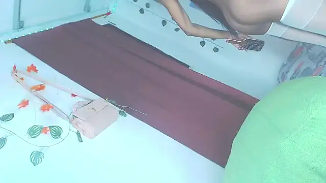 salome hotxxx online show from 09-13-25, 05:51