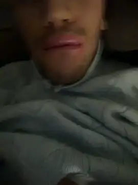 Snapshot of yaxxx03 chatting on 11-06-25, 05:14 yaxxx03 online show from 11-06-25, 05:14